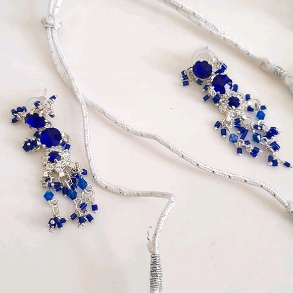 Necklace Set NIB - Picture 3 of 9